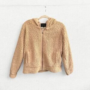 Timing Faux Shearling Teddy Bear Hooded Jacket in Tan Light Brown